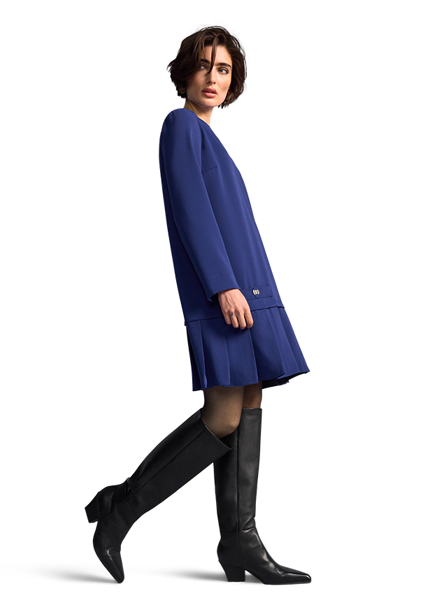 Kleid mit Faltensaum