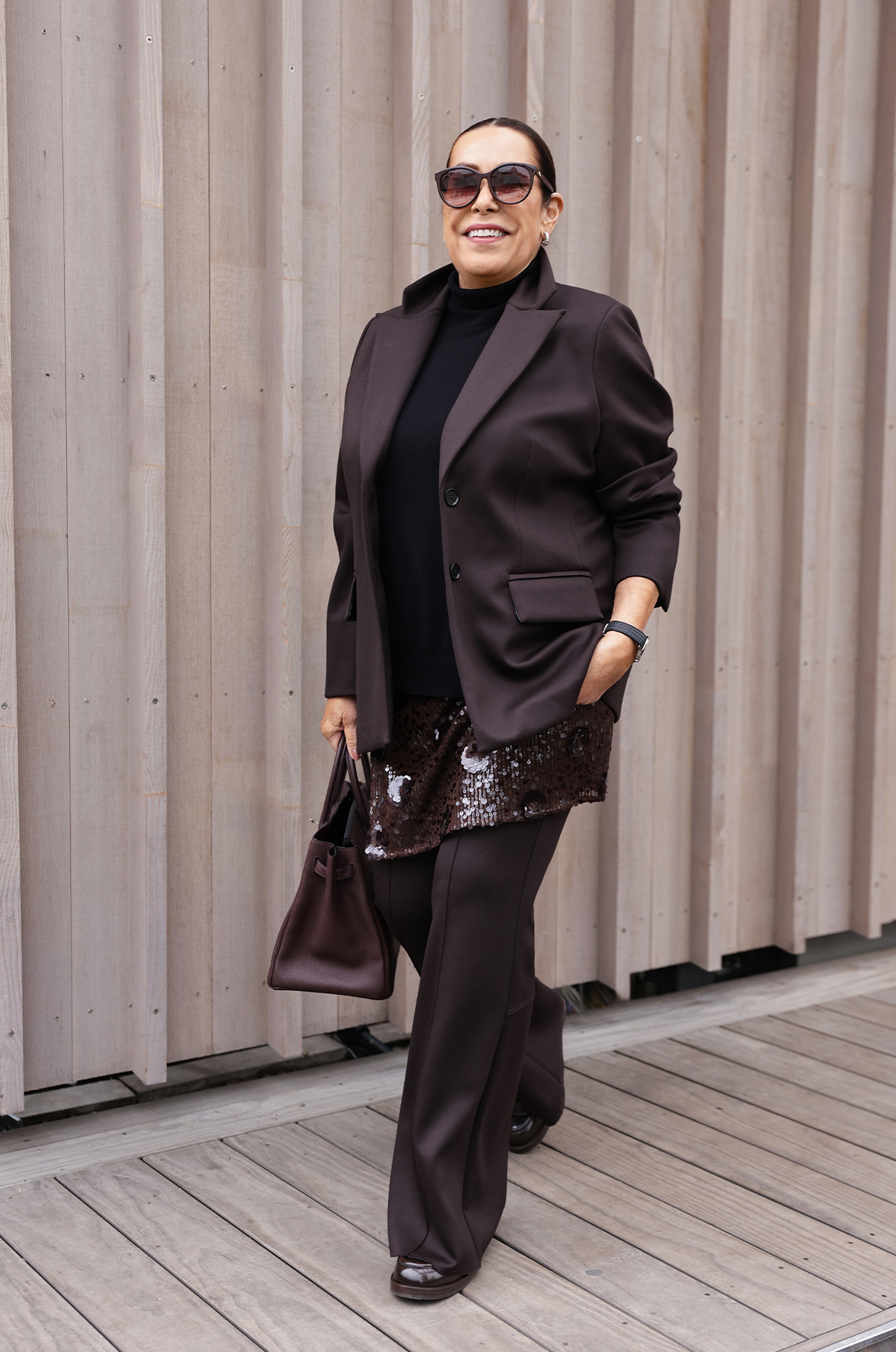 Anzug, Mantel, Blazer, Sequin-Overknee, Hose, Brille, Handtasche, Dunkelbraun