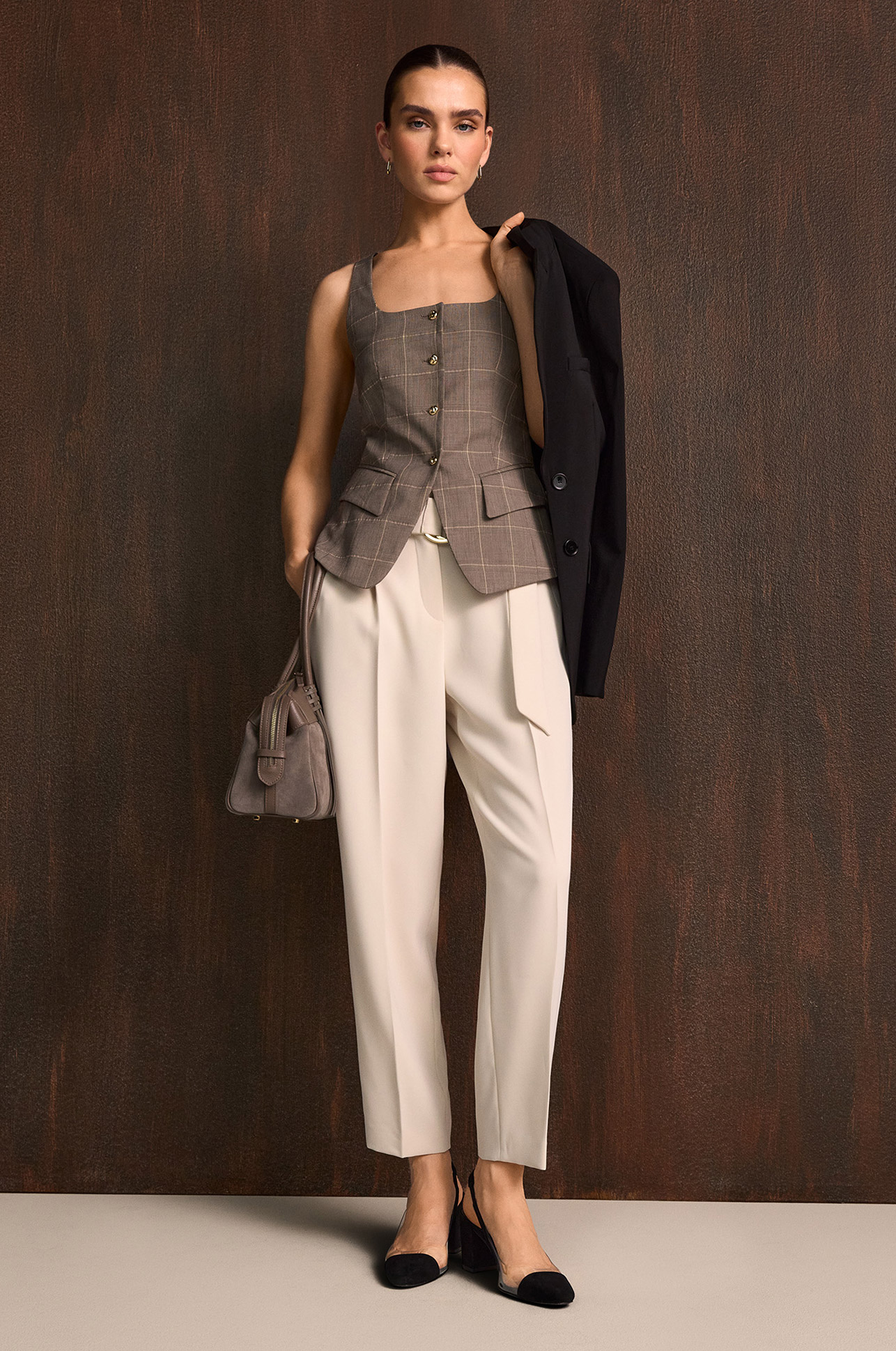 Weste, Karo, Gilet, Pantalinen, Anzug-Set, Anzugweste, Plaid-Westen, Sakko, Hose, Kleidungsset, plaid top, knöpfiges-front, kariertes gilet, creme/Hosen, schwarzer blazer, graue handtasche