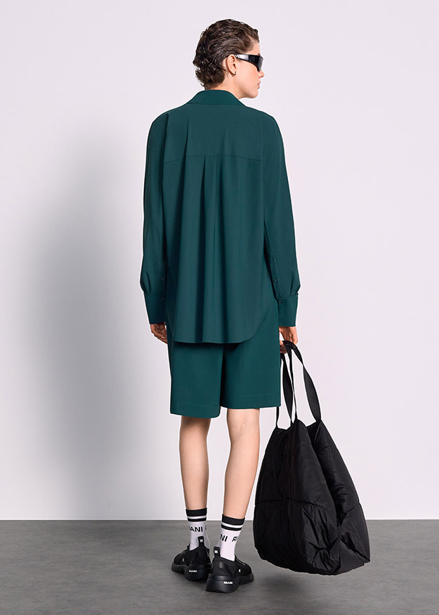oversized shirt, long-sleeve, green, shorts, bag