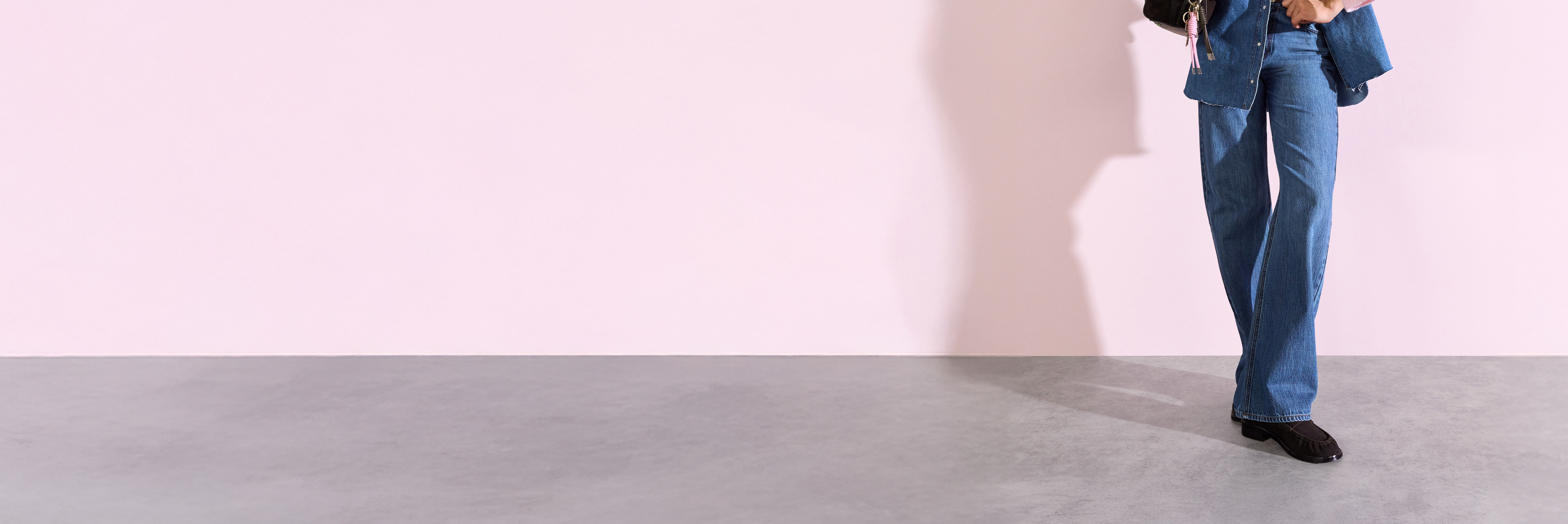Bekleidung, Hosen, Jeanshose, Schuh, Person