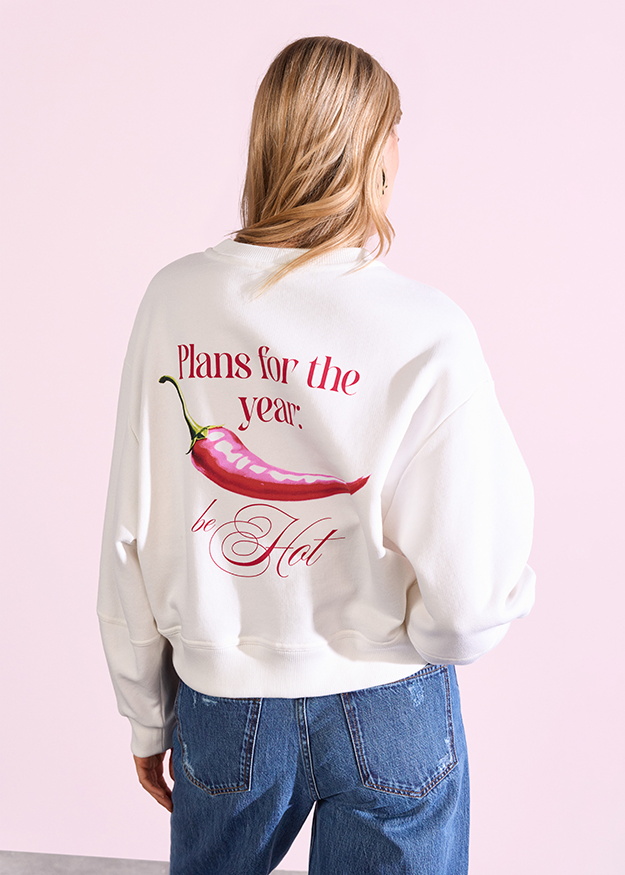 Strickwaren, Pullover, Sweatshirt, Kapuzenpulli, Jeanshose