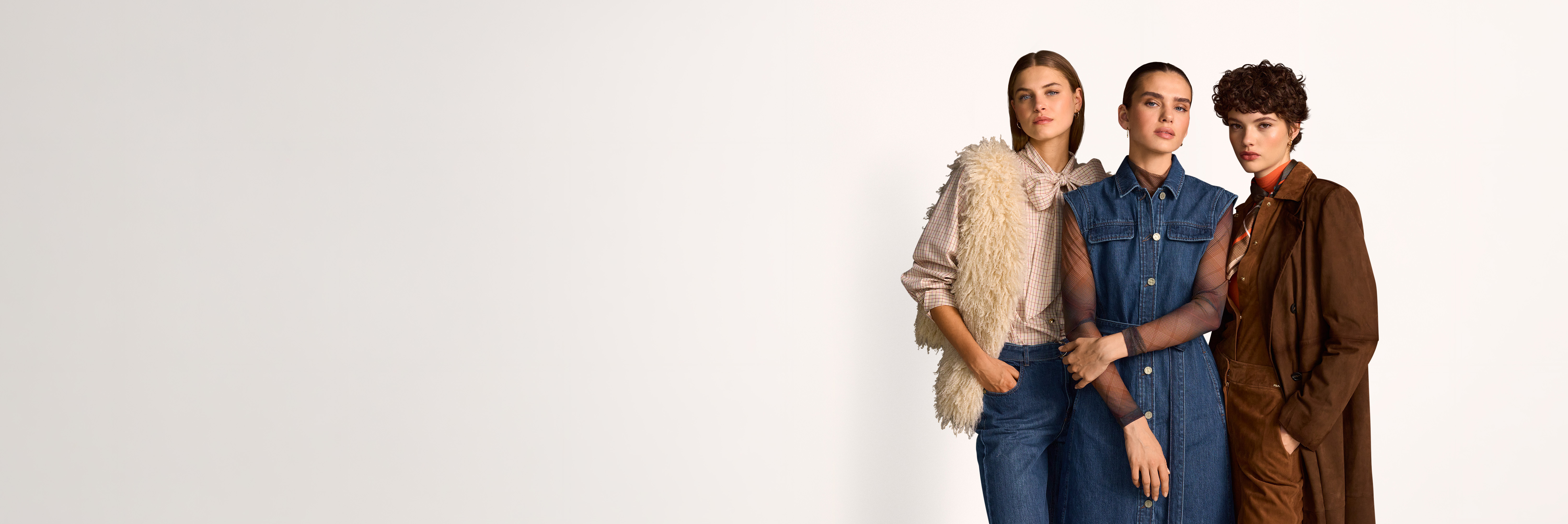 jeans, denim, outfit, dress?, sweater