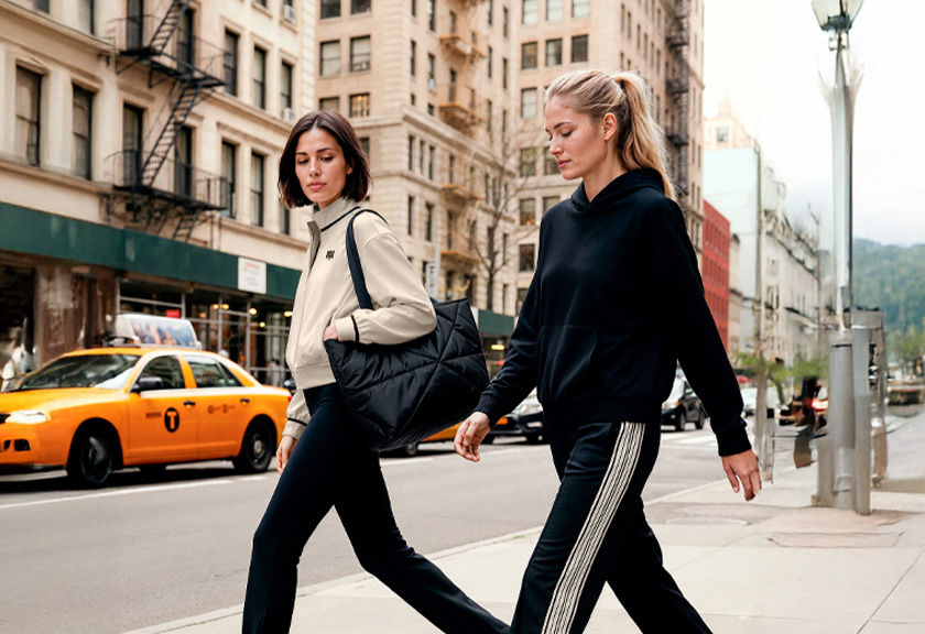 Person, Gehen, Erwachsener, Weiblich, Frau