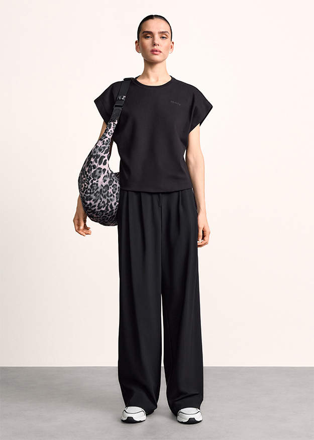 Hosen, Person, Stehend, Handtasche, Bluse