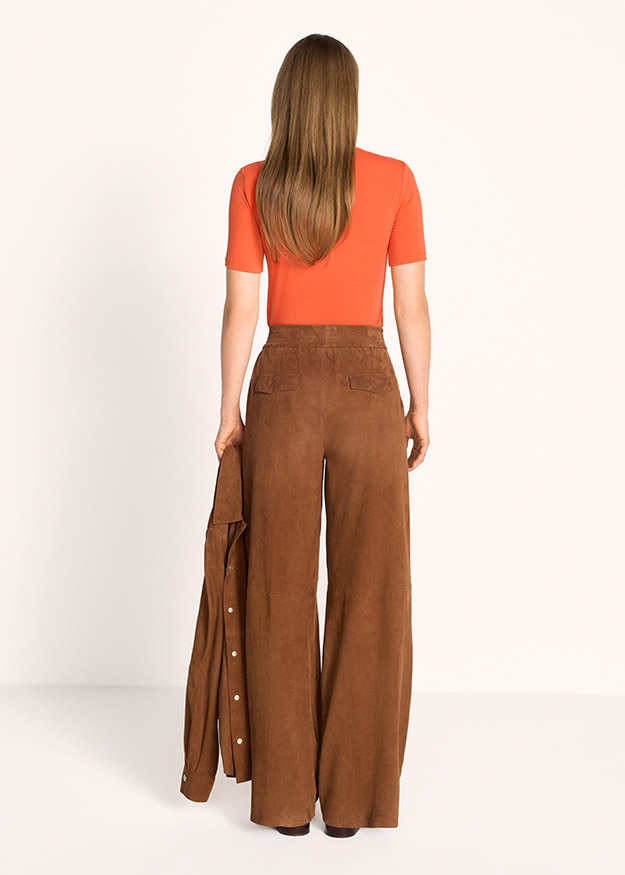 bodys, orange top, brown wide-leg pants, corduroy pants, back view