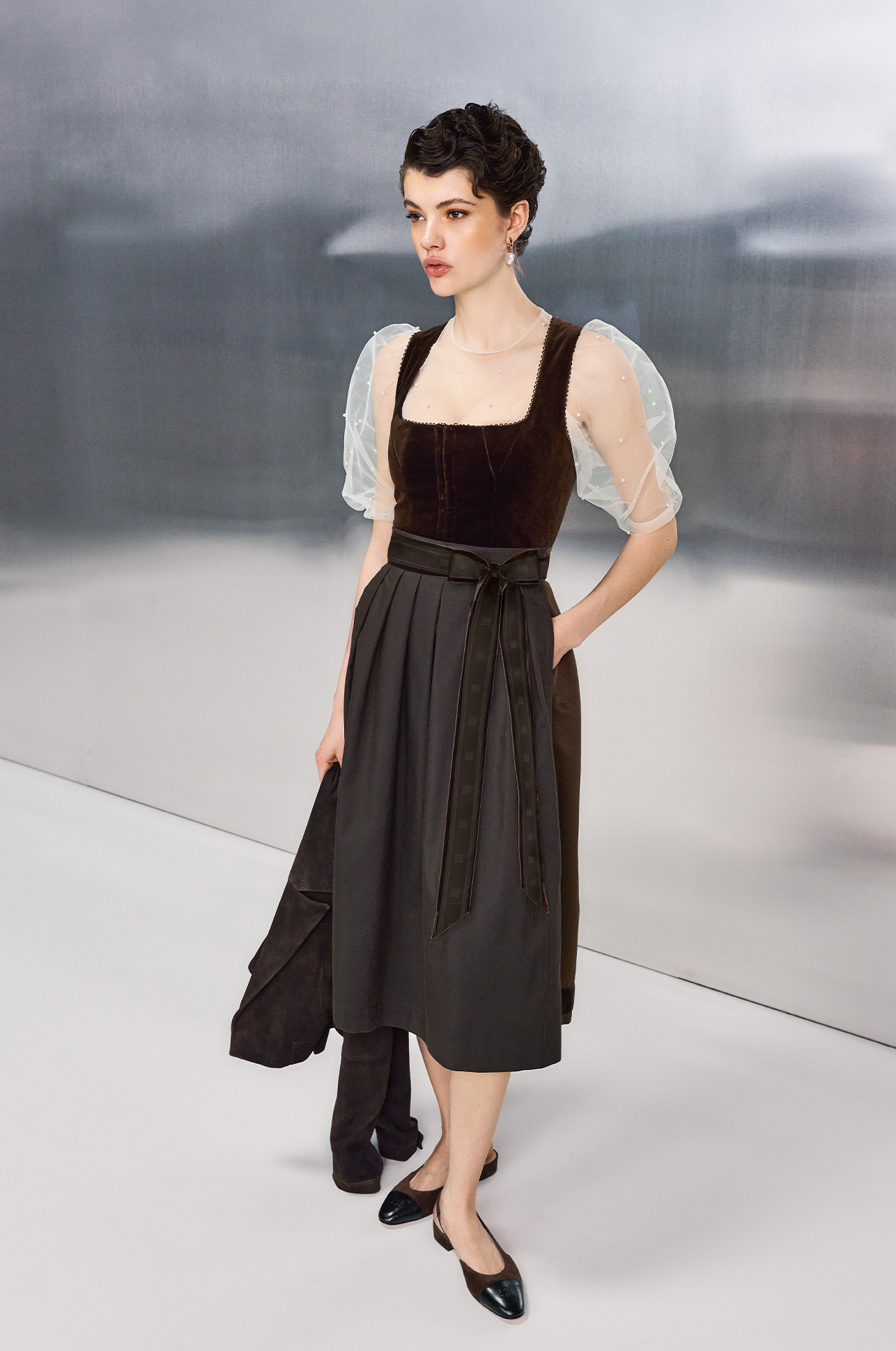 Kleid, Dirndl-ähnlich, Luftige Tüllärmel, Wickelgürtel, Mittellanges Kleid