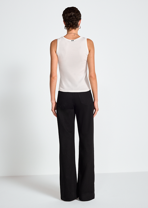 Damen-Top, weiß, ärmellos, Rundhalsausschnitt, schwarze Stoffhose