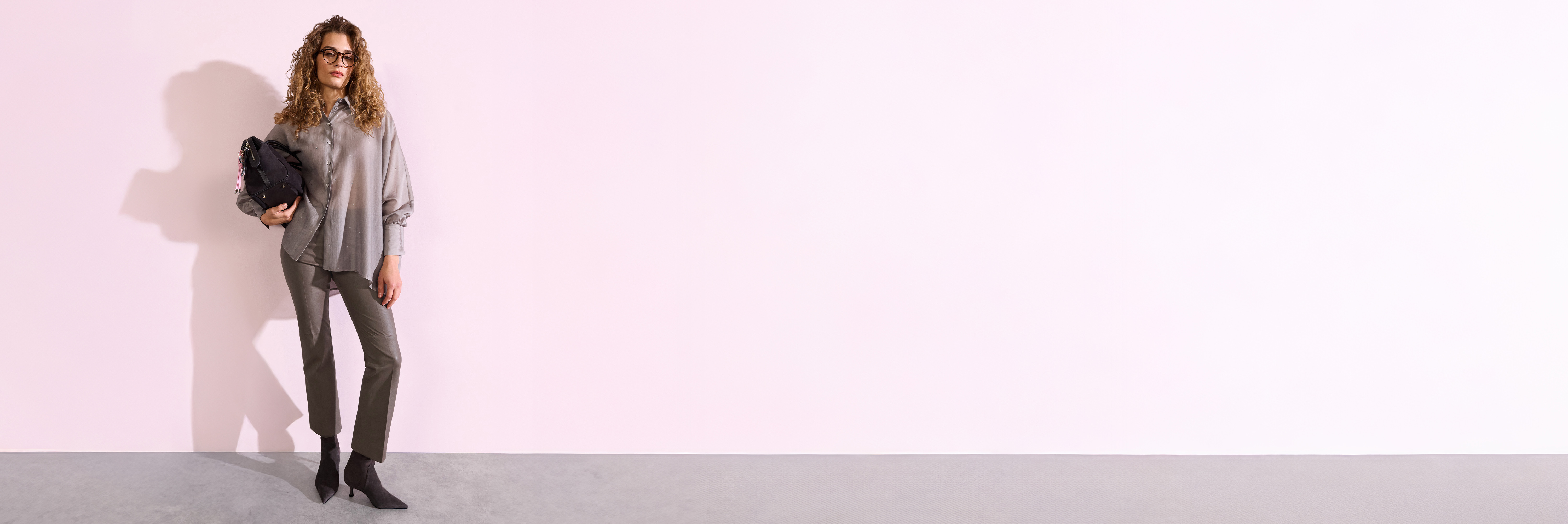 Langarm, Formelle Kleidung, Anzug, Mantel, Stehend