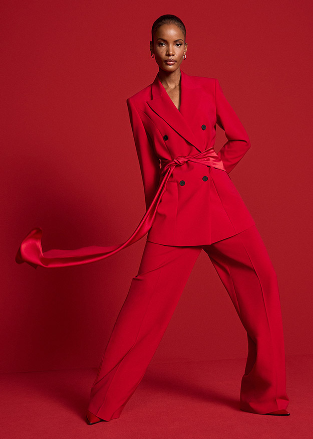 Hosenanzug, roter Blazer, weite Hose, Zweireiher, Bindegürtel