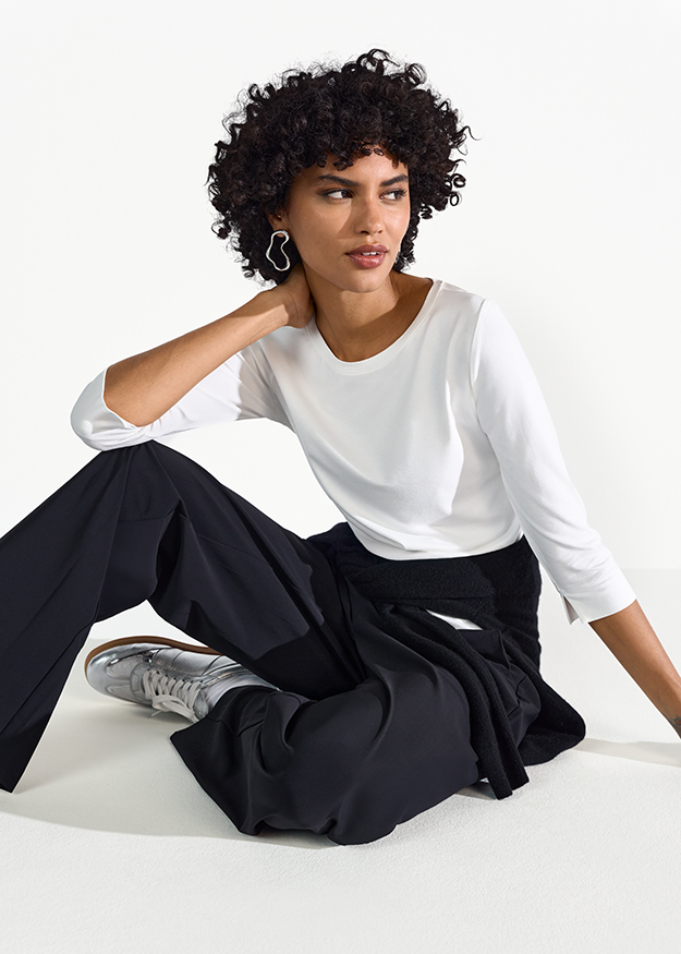 Three-quarter sleeve shirt