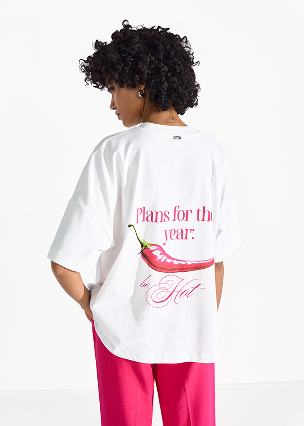 Bekleidung, T-shirt, Person, Ärmel