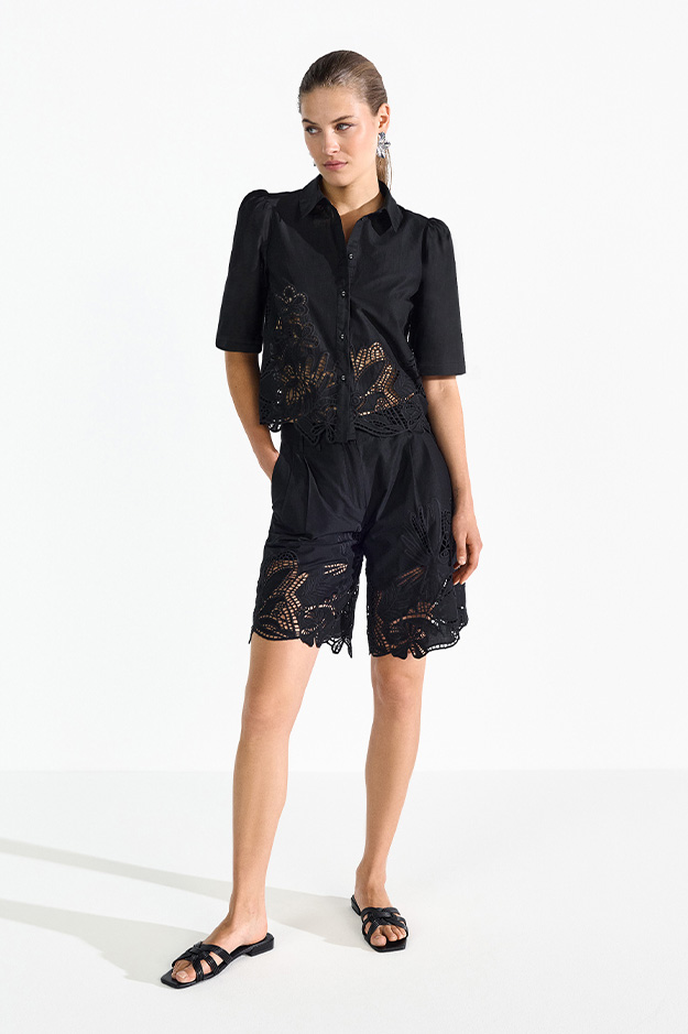schwarz, kurze hose, spitze, bluse, looming spitze