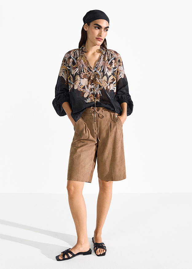 Kurze Hose, Bluse, Sandale, Strandmode, Jacke