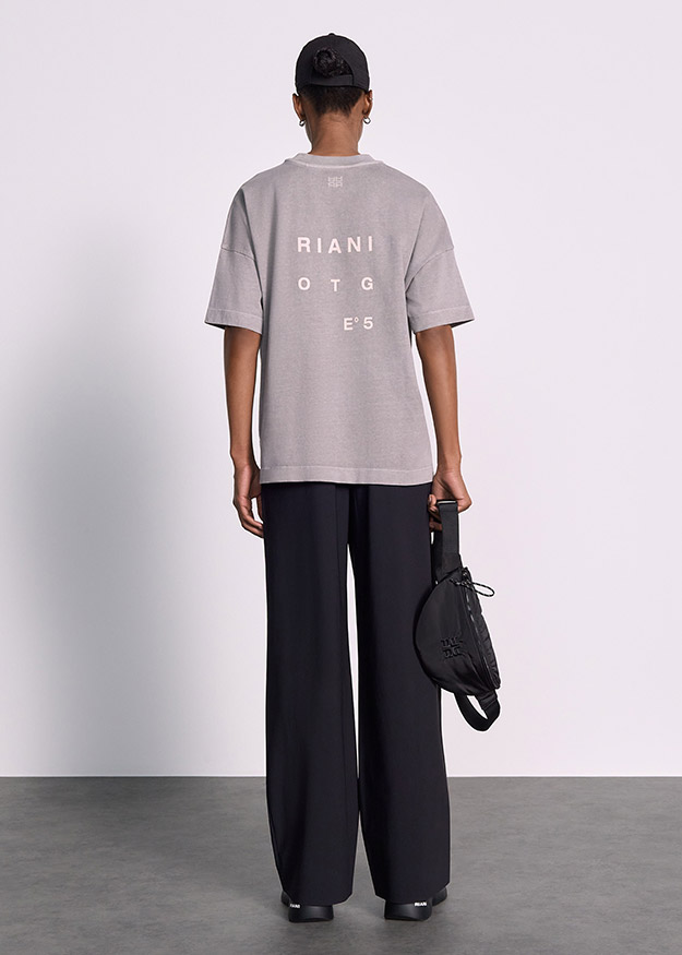 T-Shirt, kurzarm, Grau, Rückenansicht, Text auf der Rückseite