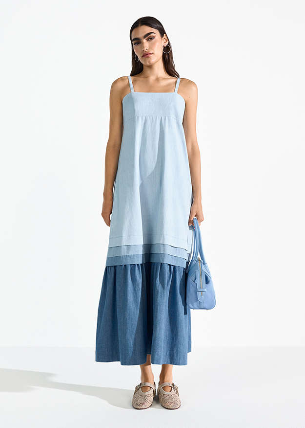 Maxi-Kleid, Himmelblau, gestufter Saum, Spaghettiträger-Kleid, Canvas-Tasche