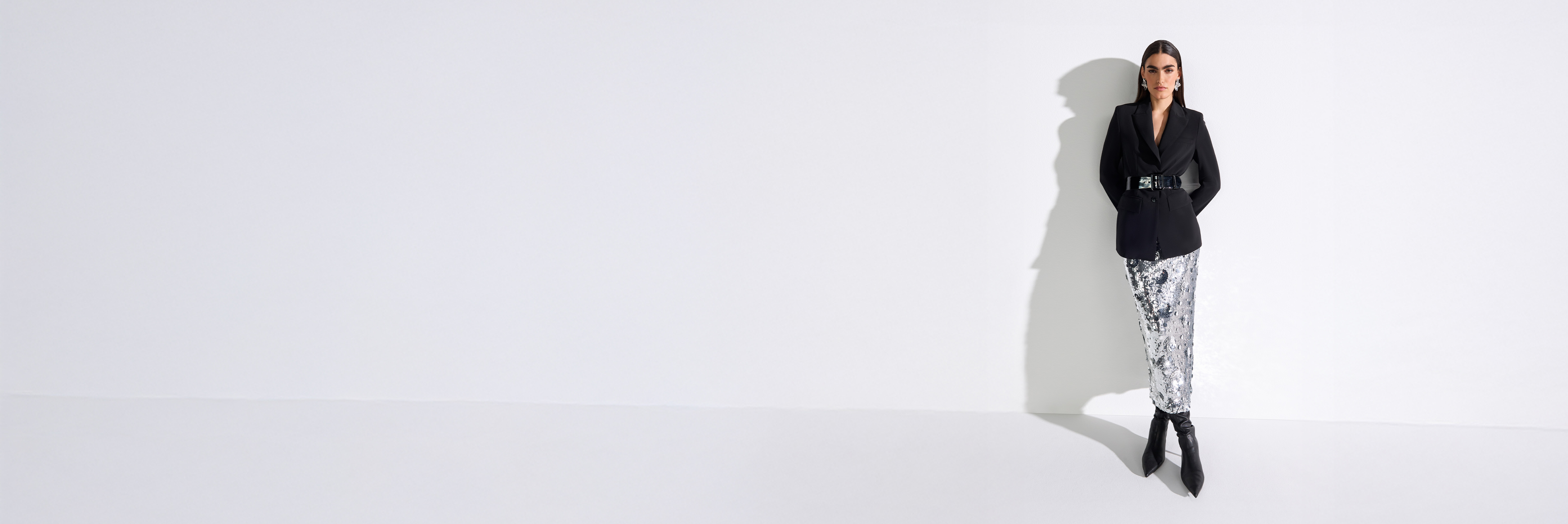 Langarm, Hosen, Schuh, Formelle Kleidung, Stehend