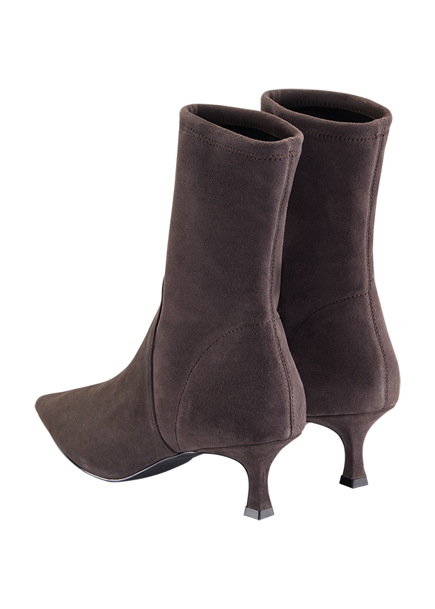 Bekleidung, Schuhwerk, Schuh, Hoher Absatz