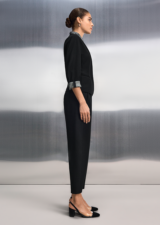 Anzug, Blazer, Hose, dunkle Kleidung, Damenset