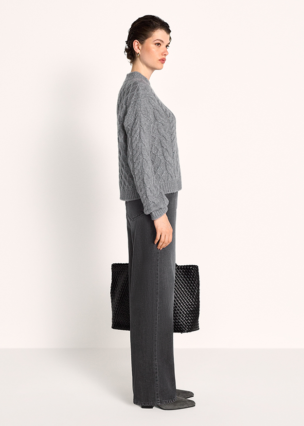 Pullover, Kabelstrick, Graue Farbe, Oversize-Sweater, Jeanshose