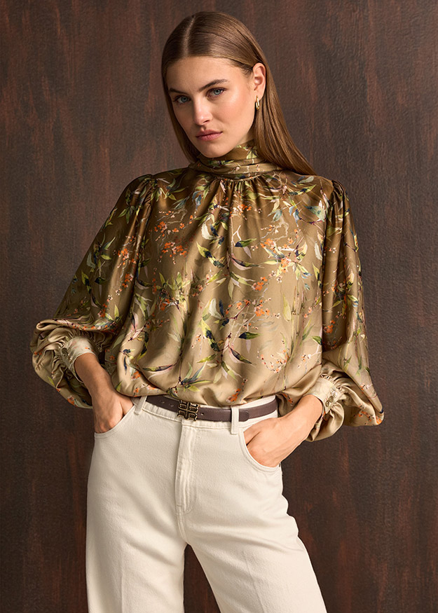 Bluse, Blütenmuster, Puffärmel, Khaki, Lederschlich?