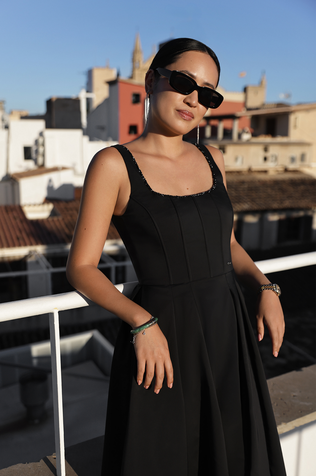 Kleid, Abendkleid, Formelle Kleidung, Sonnenbrille, Person