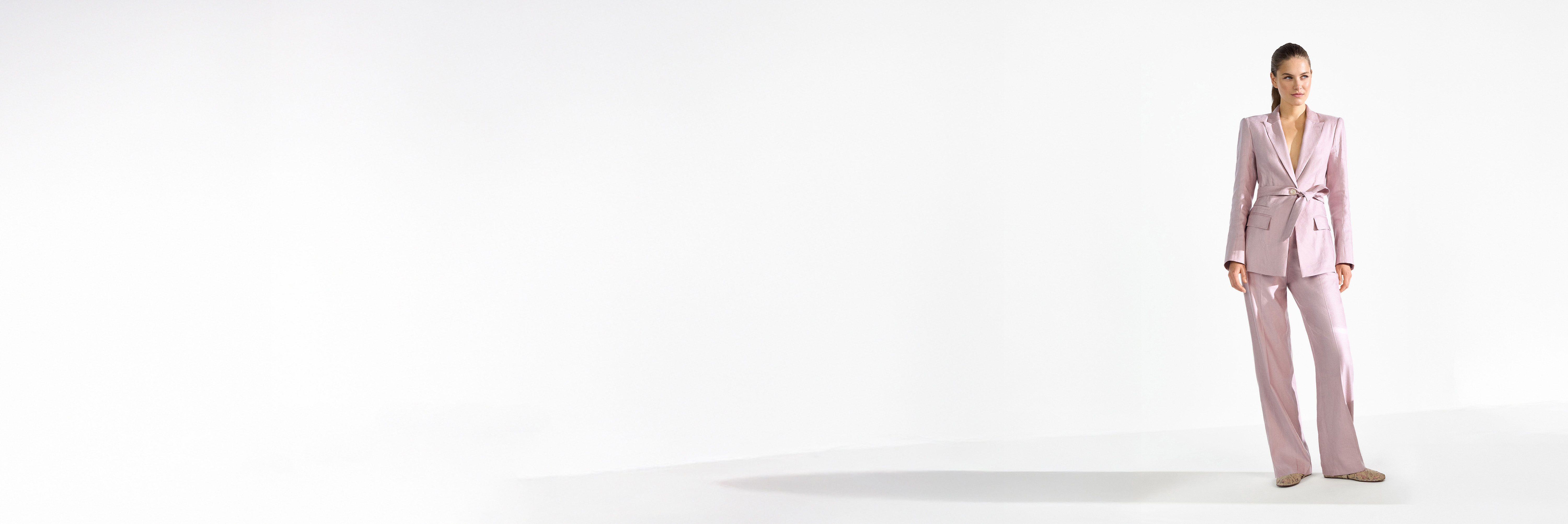 blazer, kostüm, lila, einreiher, hose