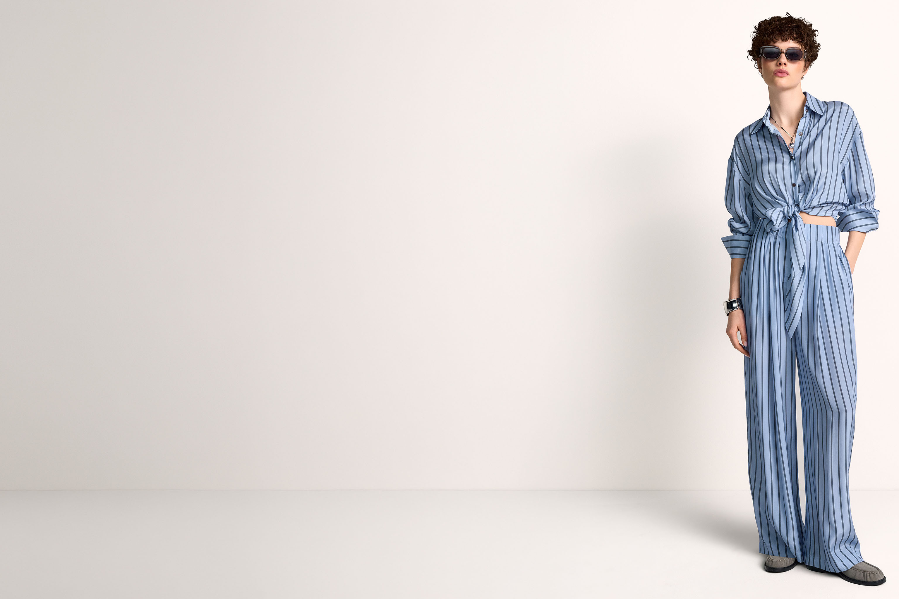 Strick-Overalls, Streifen, Hemdblusenkleid, Kombination, Blau