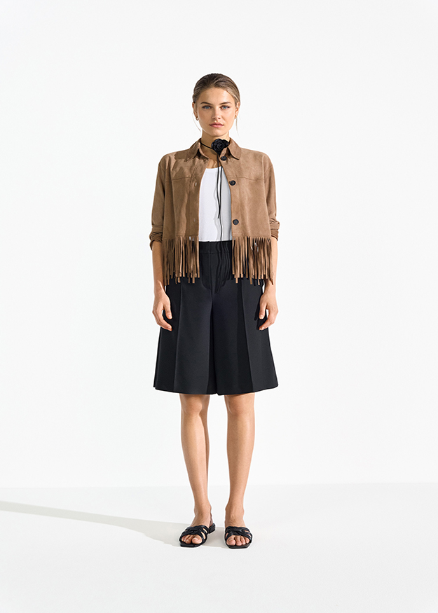 Mantel, Bluse, Person, Rock, Umhang