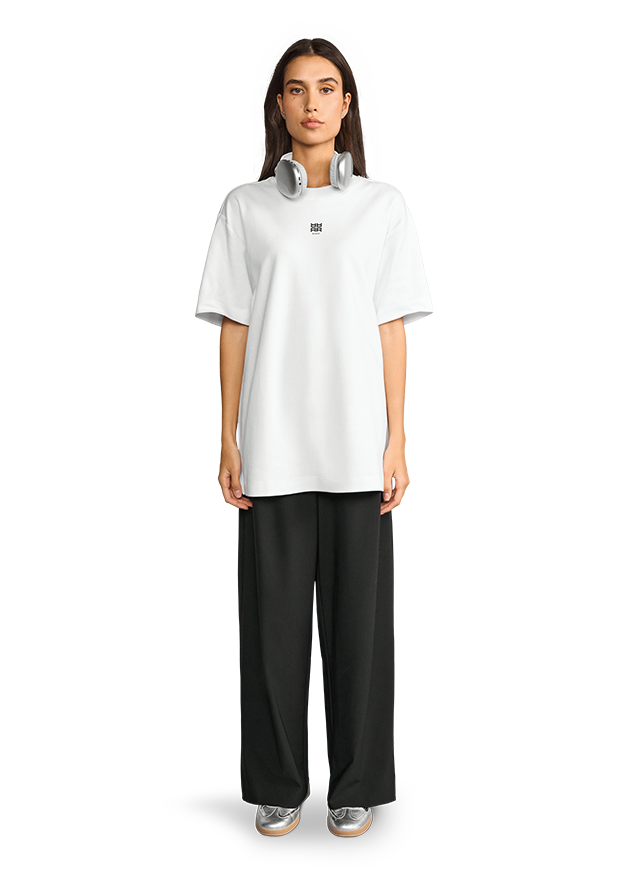 T-Shirt, Oversized, Weiß, Hose, Sneaker-Set