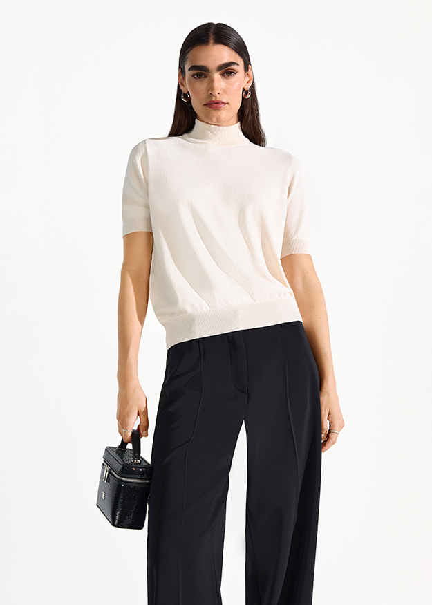 Short-sleeved jumper Short-sleeved jumper