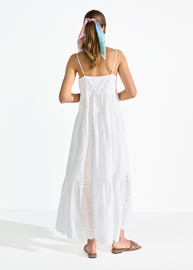 maxi kjed, weißes kleid, eyelet kleid, armloses, bändchen schal