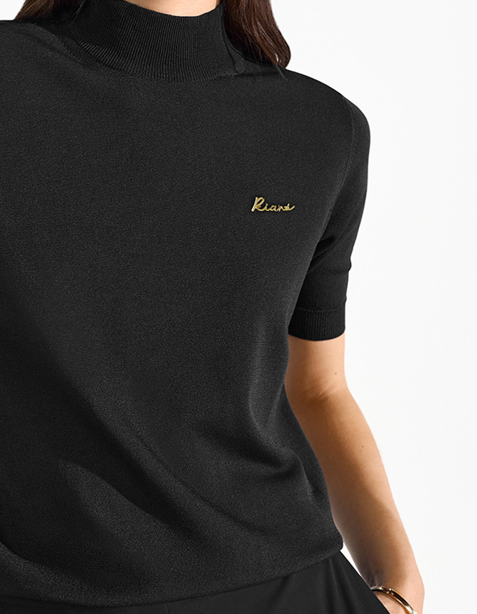 T-shirt, Langarm, Ärmel, Person, Frau