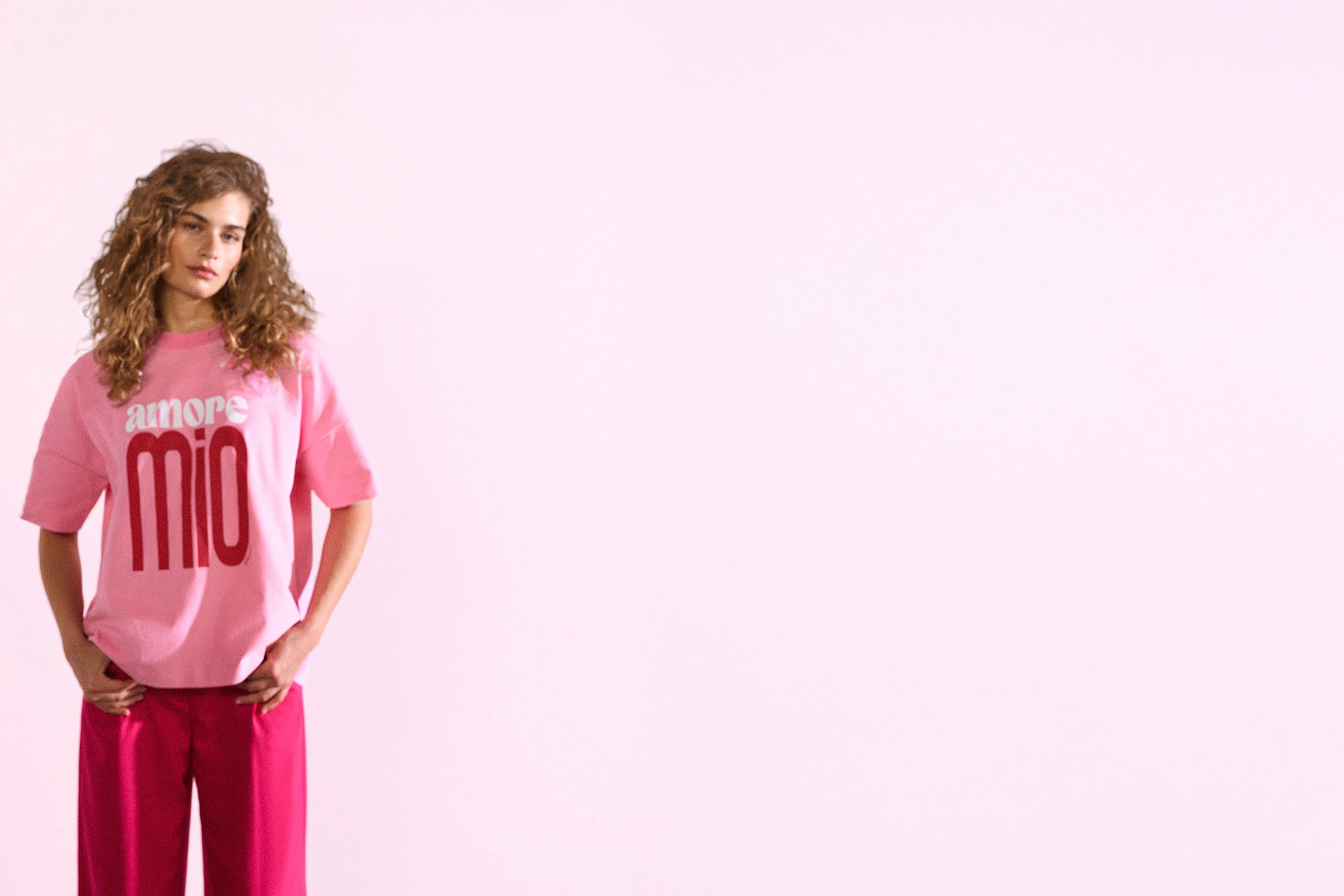 T-shirt, Person, Ärmel, Bluse, Hosen