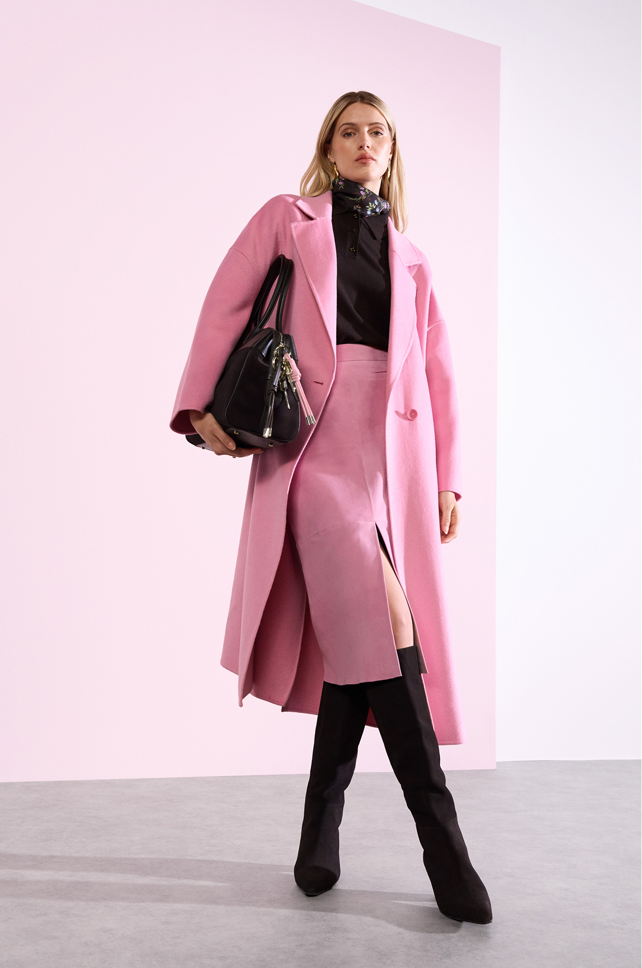 Mantel, Handtasche, Person, Frau