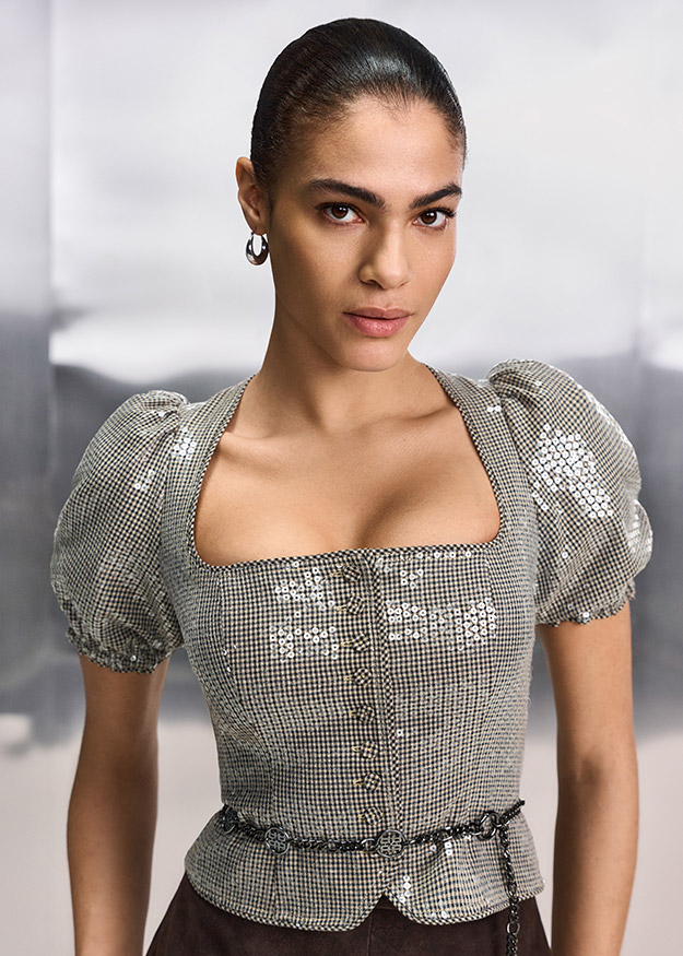 Puff sleeves, Sequins, Gingham, Square neck, Corset top