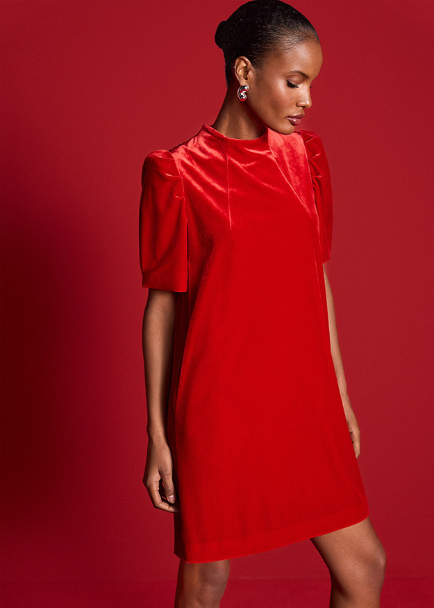 rotes Kleid, kurze Ärmel, Puffärmel, Rundhalsausschnitt, Samtoptik