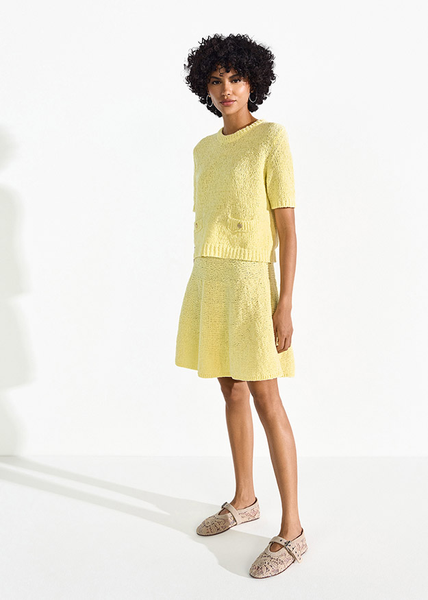 Bekleidung, Kleid, Person, Rock, Sandale