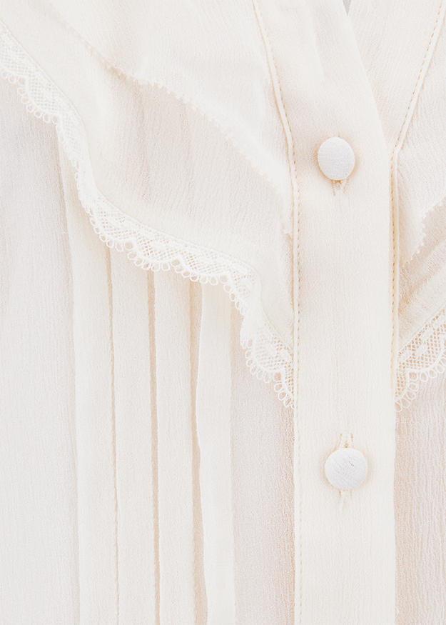 bluse, crepe, perlenknopf, spitze, strickdetail