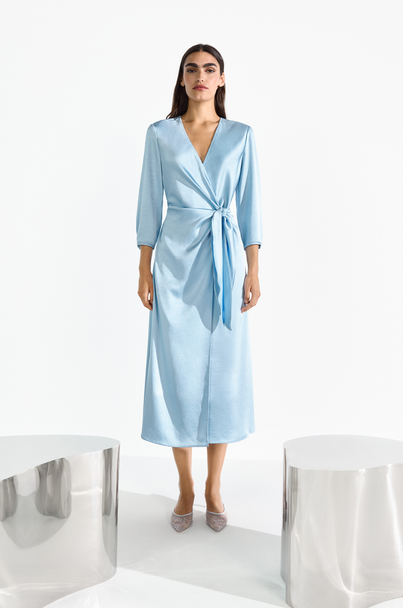 Maxi-Dress, Wrap-Kleid, V-Ausschnitt, Gürteltaillierte, Blau, Kleid, Midikleid, Satin, Wrap-Kleid, Pastellblau, Kleid, Wickelkleid, Midikleid, Satin, Blau, Kleid, Wickelkleid, Satin, Mittlere Länge, Blau, Kleid, Wickelkleid, mittlere Länge, hellblau, Sati