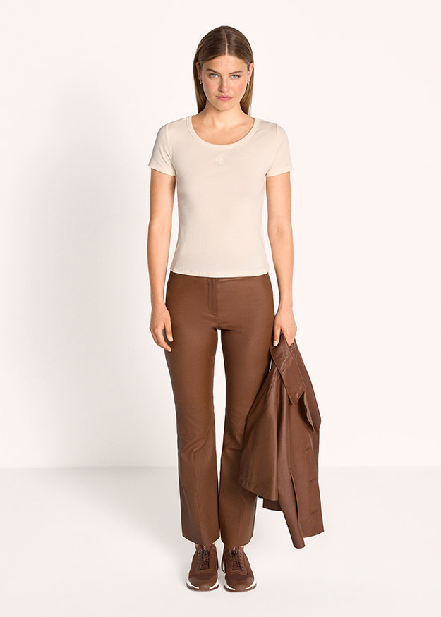 T-Shirt, Beige, Kurzarm, Hose, Braune Hose